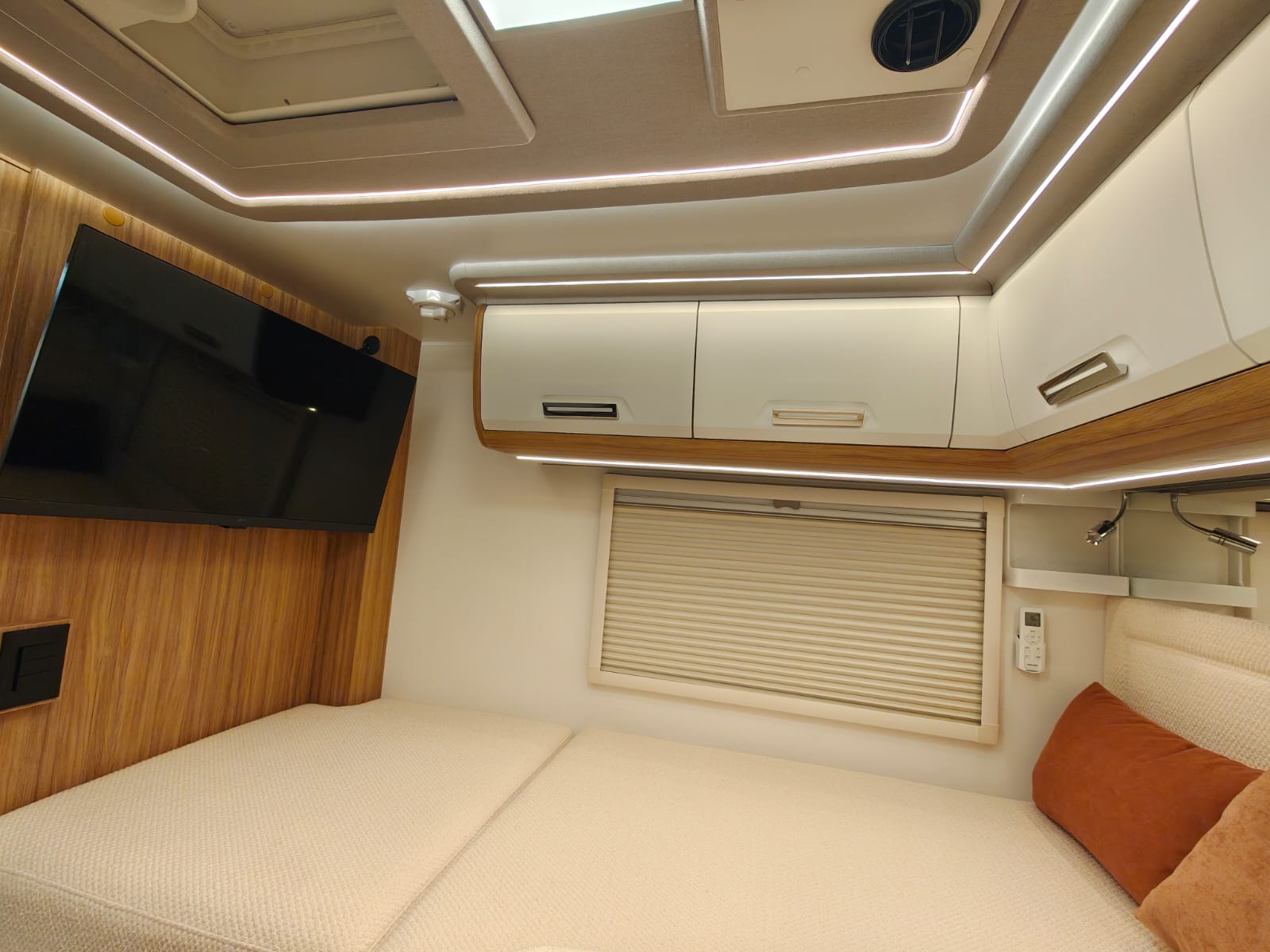 Motorhome Santo Inácio 7.5 - Ano 2026