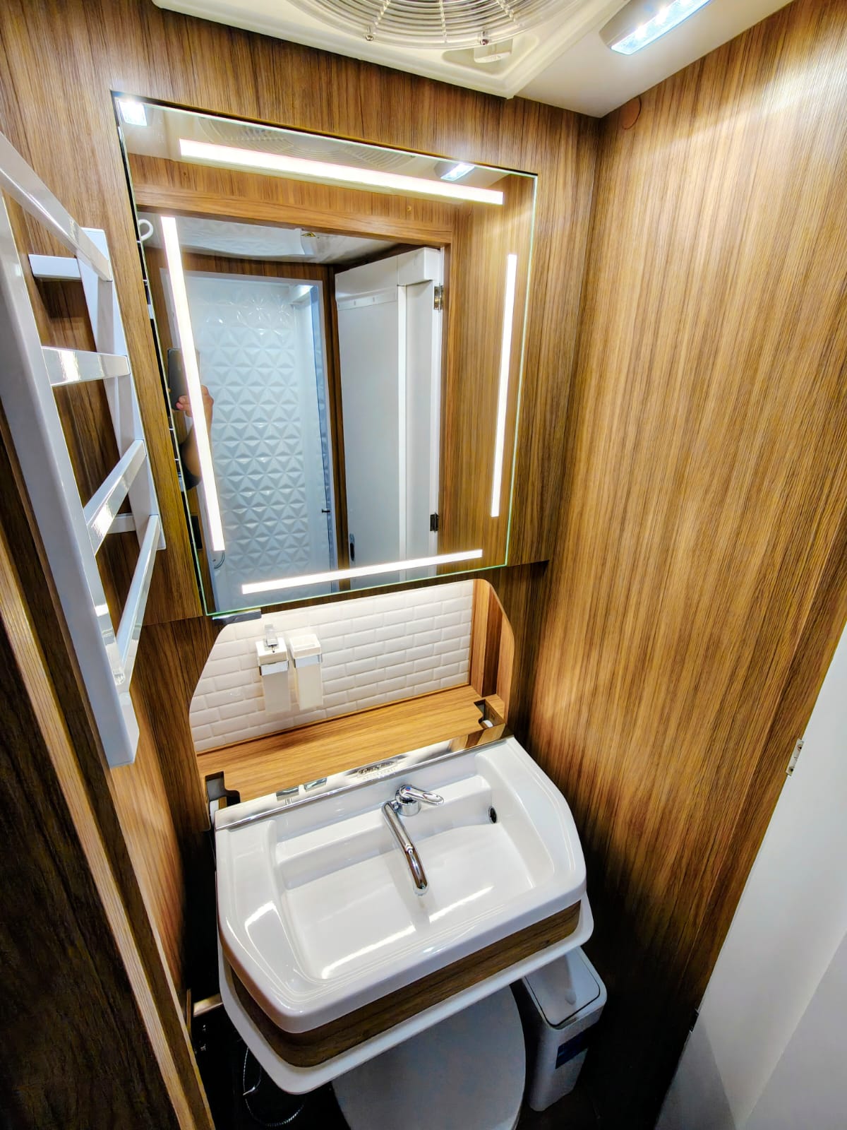 Motorhome Santo Inácio 7.5 - Ano 2026