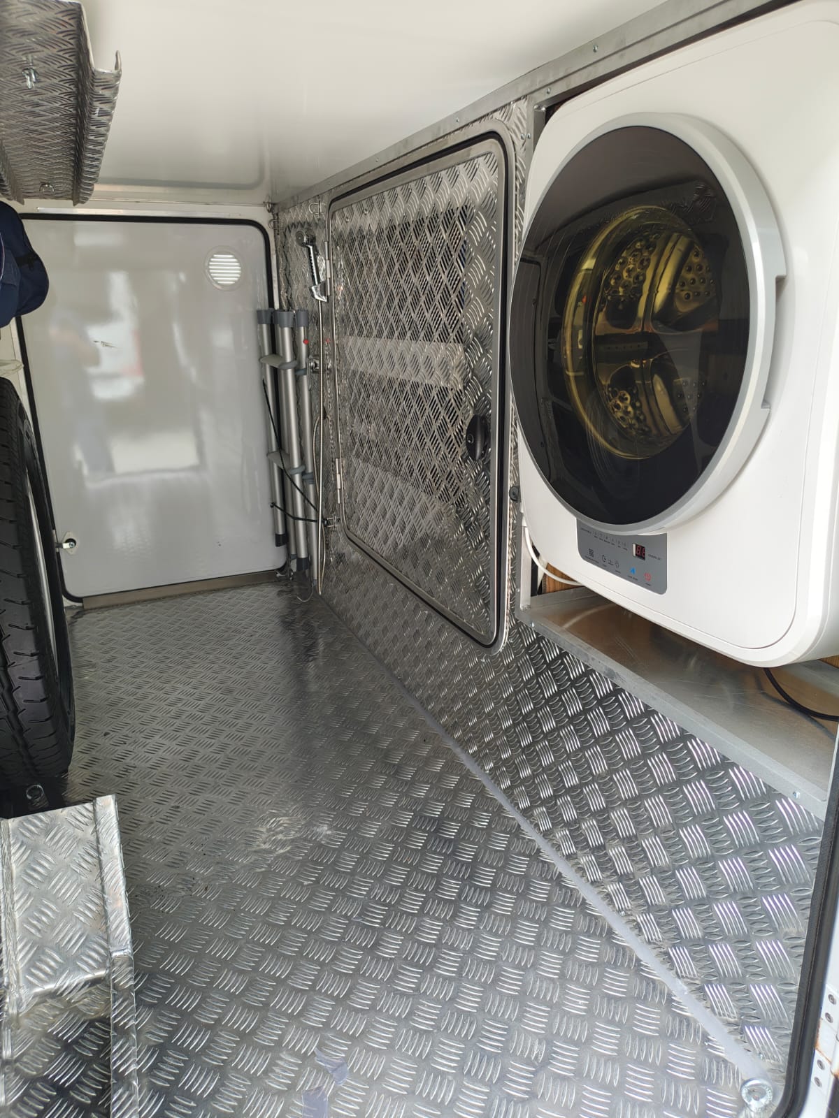 Motorhome Santo Inácio 7.5 - Ano 2026