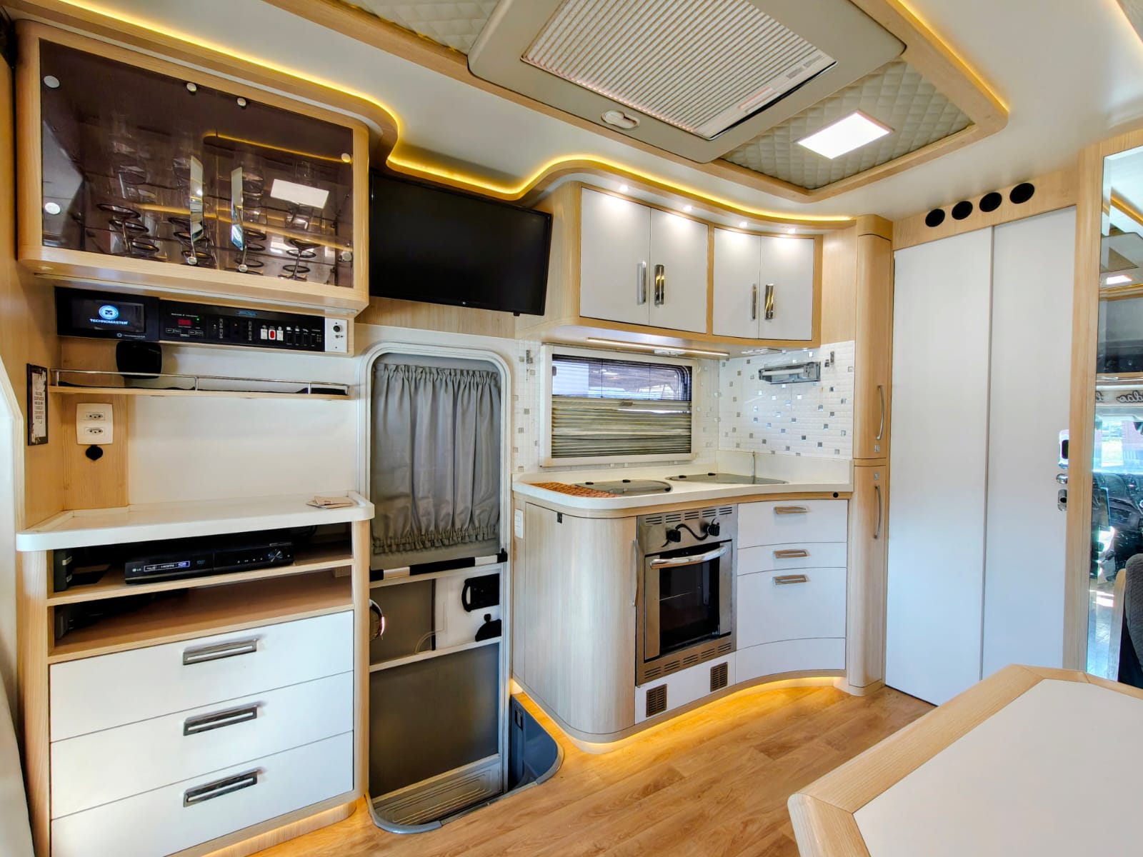 Motorhome Santo Inácio 8.5 Ano 2020