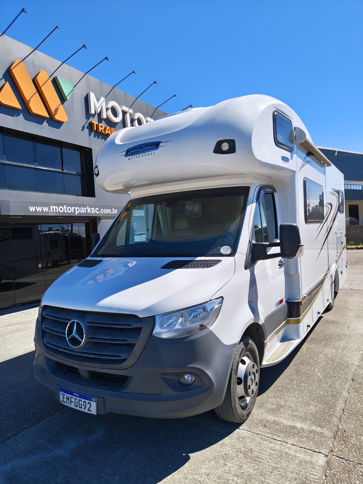 Motorhome Santo Inácio 7.5 ano 2022