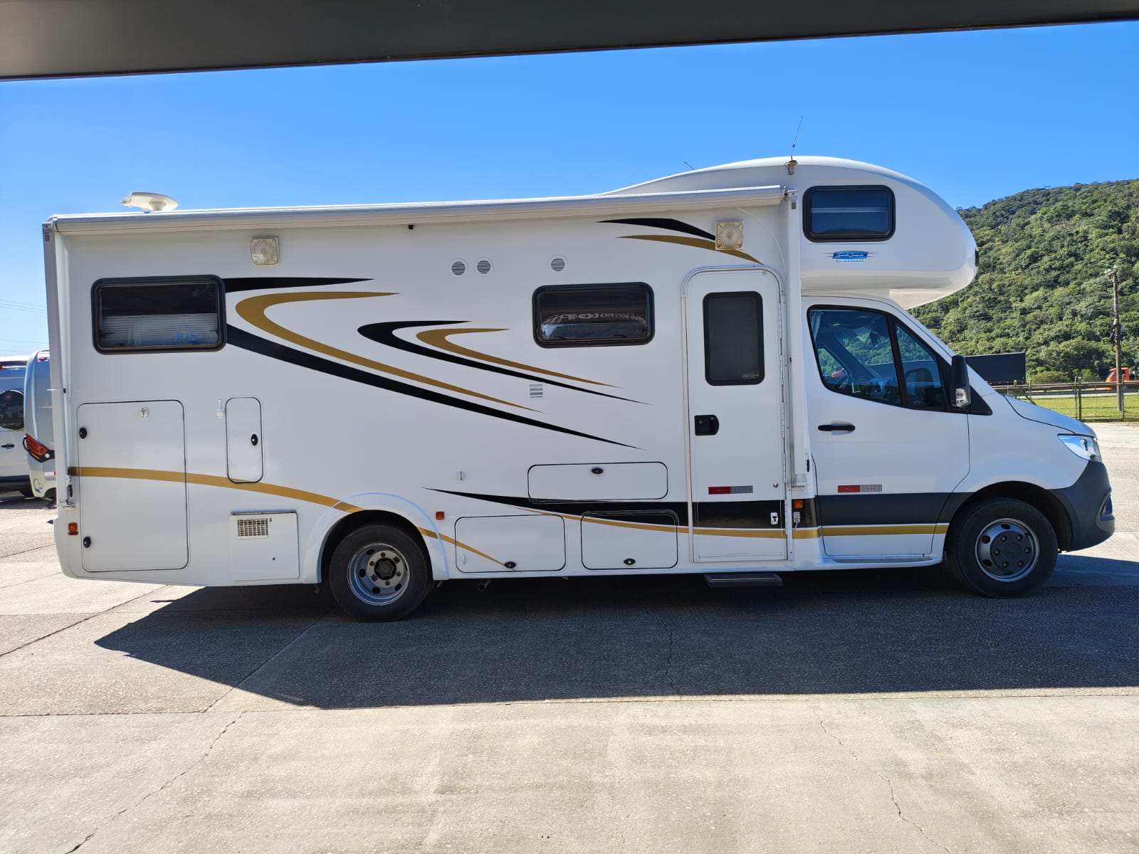 Motorhome Santo Inácio 7.5 ano 2022