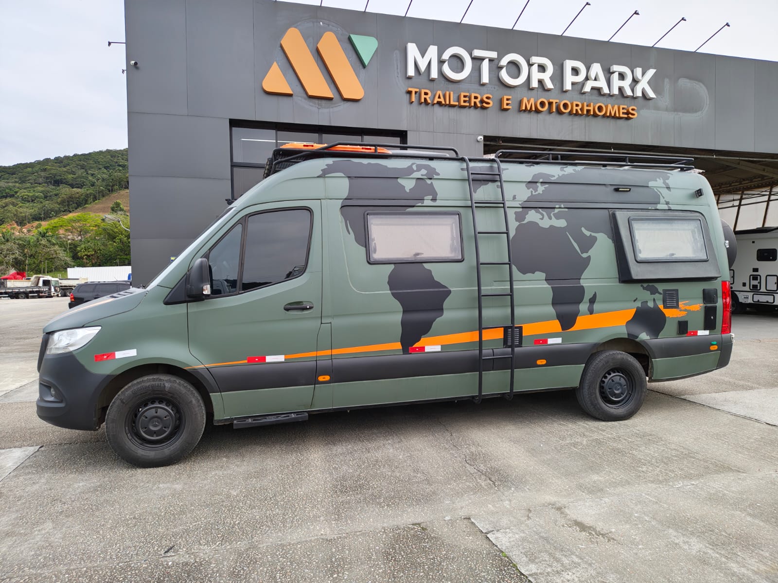 Motorhome Sprinter 6.9