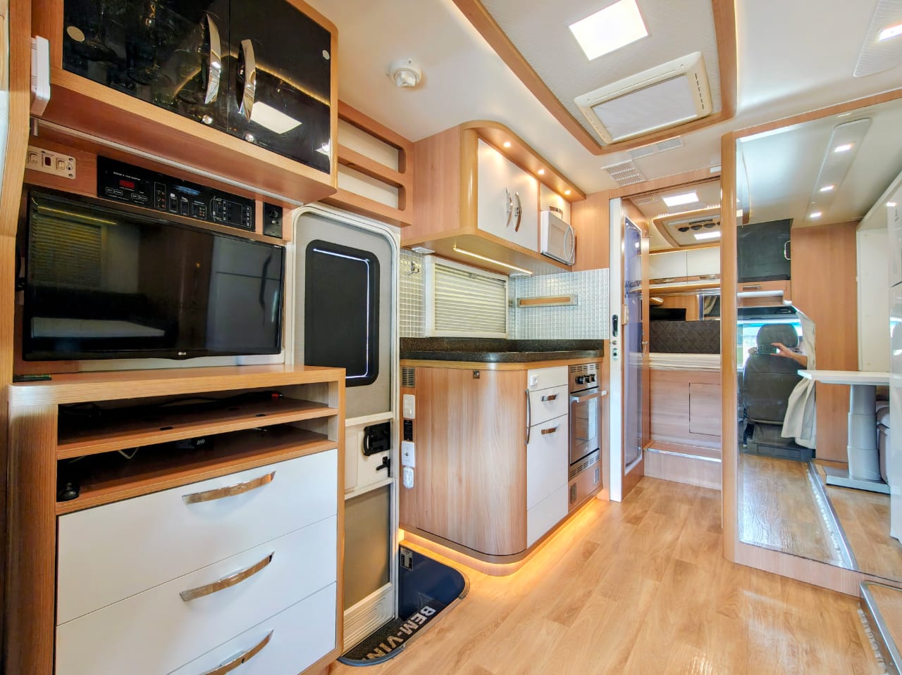 Motorhome Santo Inácio 7.5 ano 2019