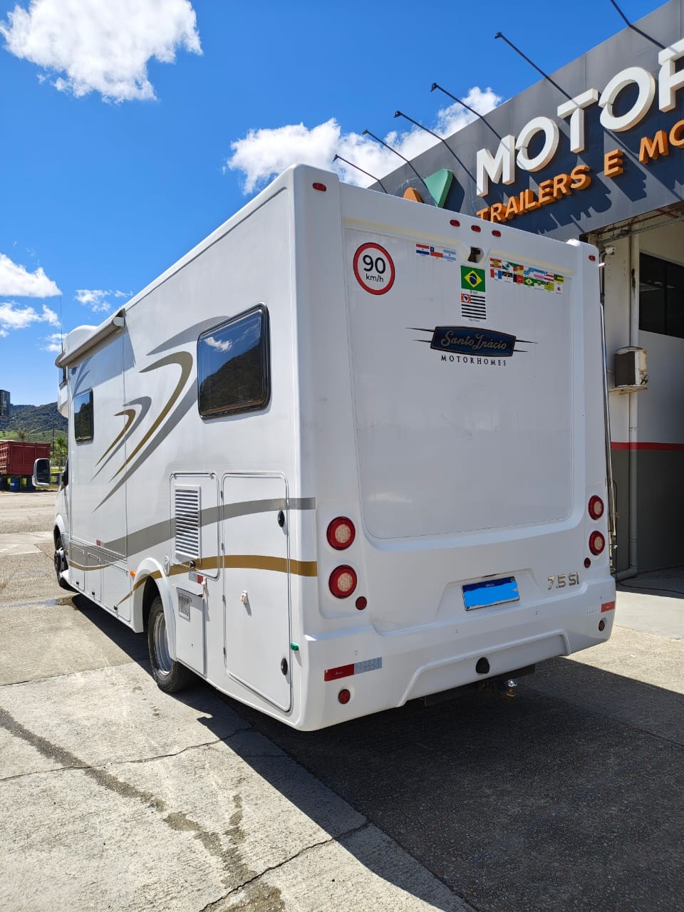 Motorhome Santo Inácio 7.5 ano 2019