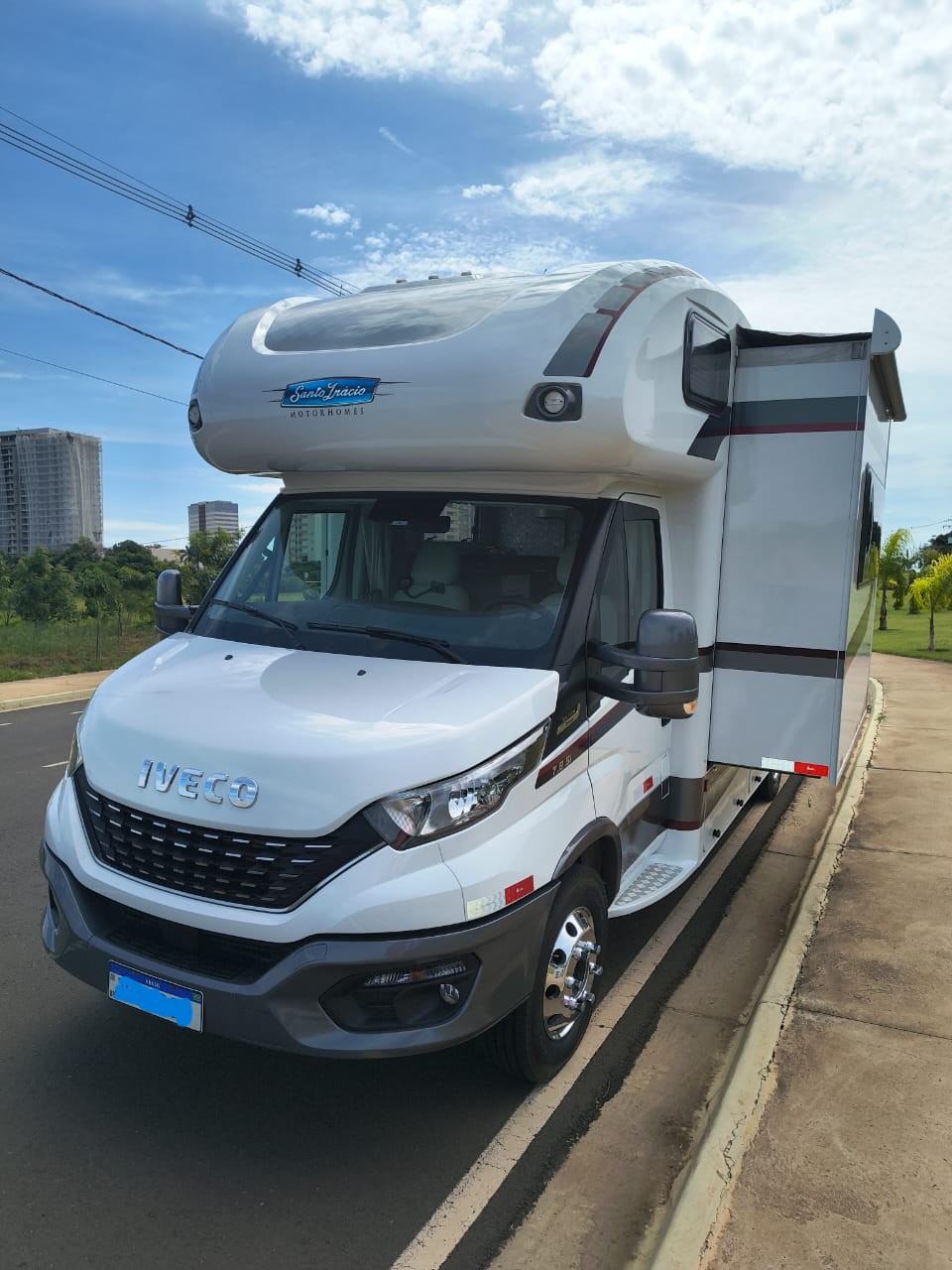 Motorhome Santo Inácio 7.8 - Ano 2023