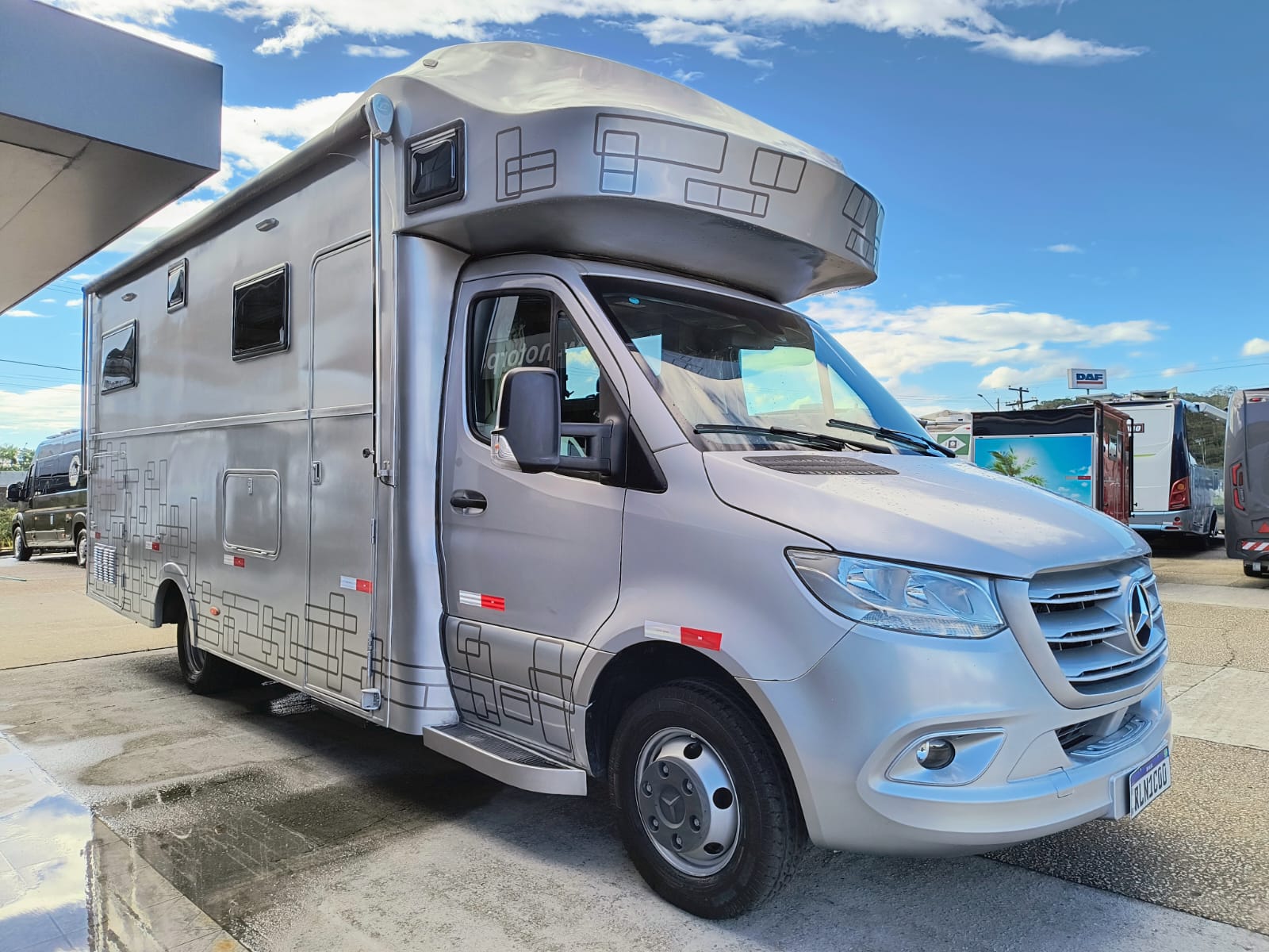 Motorhome Sprinter LEVE ano 2022