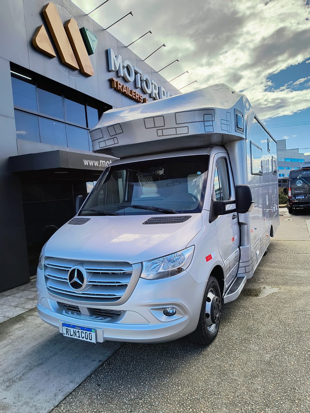Motorhome Sprinter LEVE ano 2022