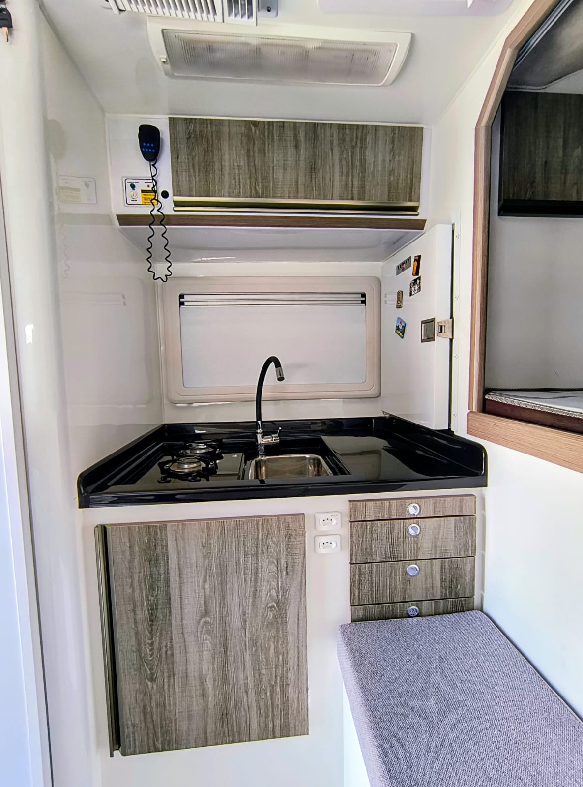 Camper Duaron Super King- ano 2025