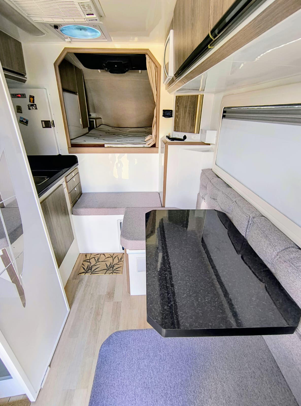 Camper Duaron Super King- ano 2025