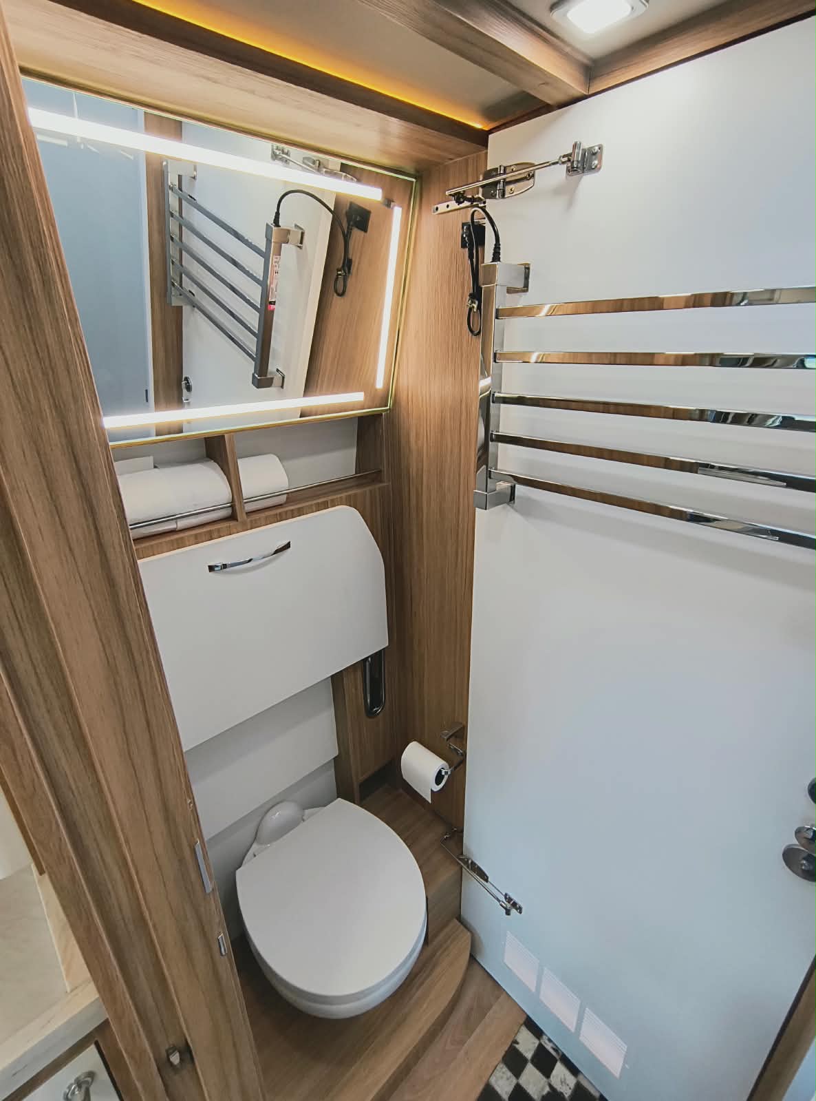 Motorhome Santo Inácio 7.3 ano 2025