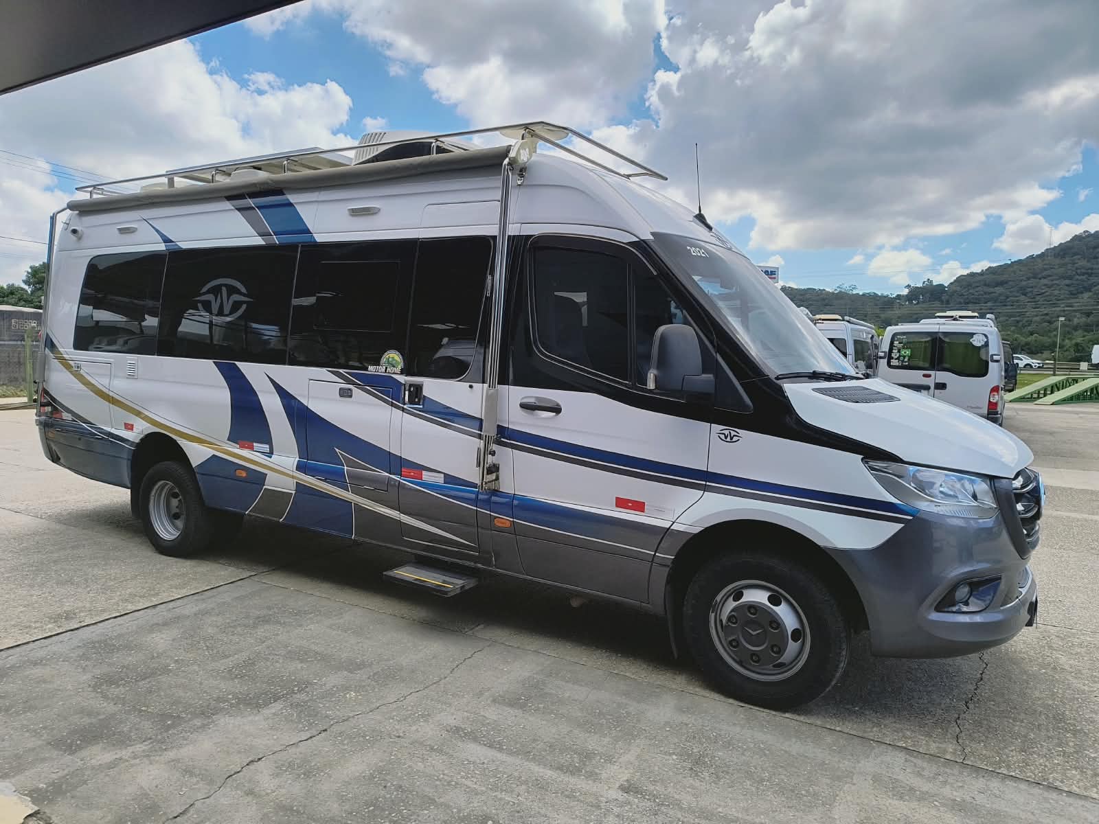 Motorhome New Way 7.3 ano 2020