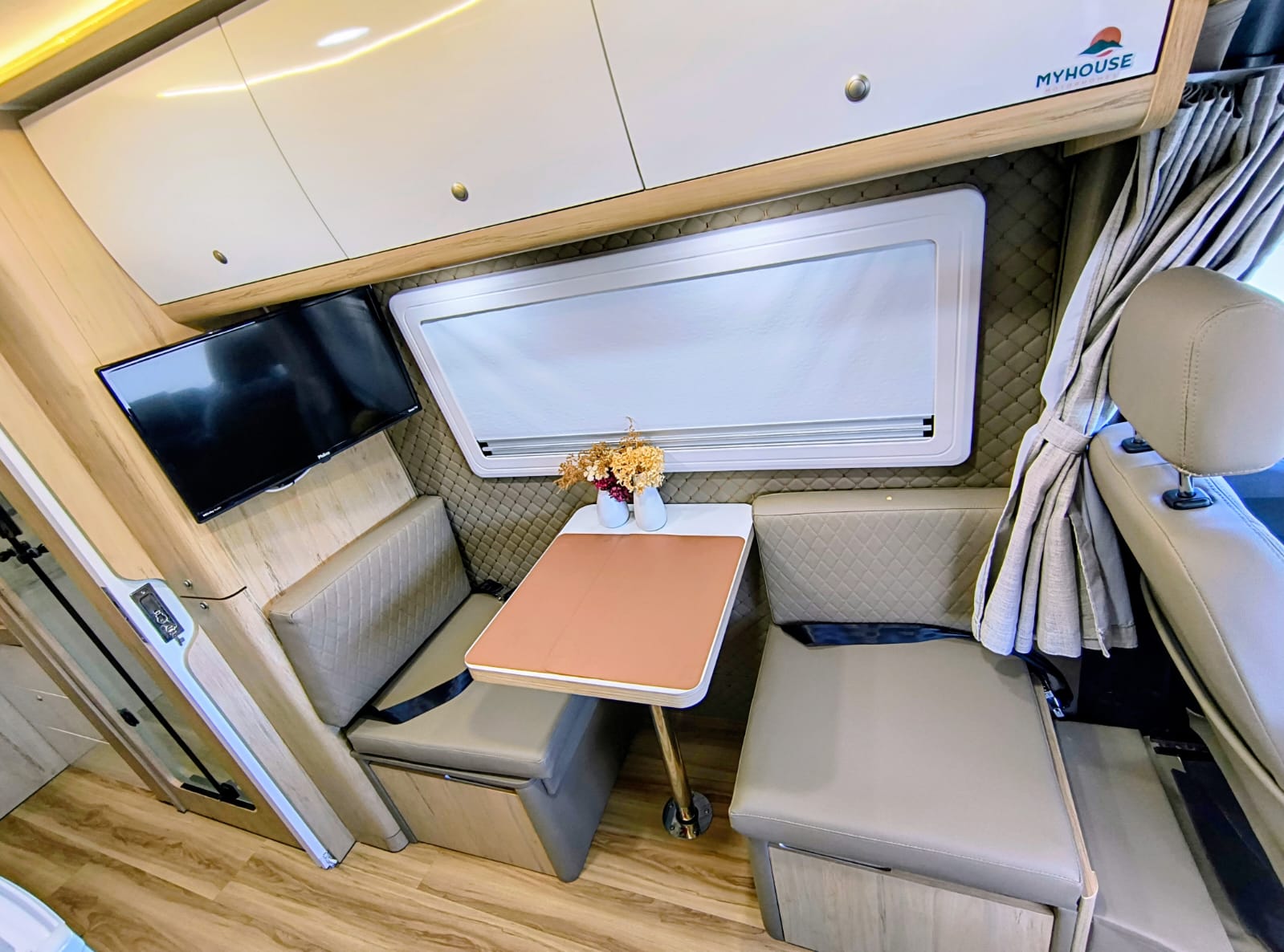 Motorhome 7.3 - ano 2025