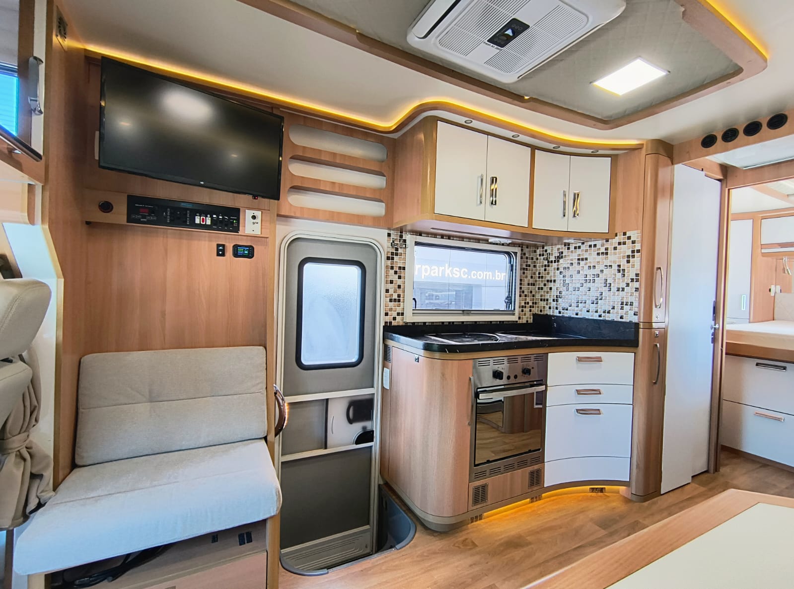 Motorhome Santo Inácio 8.5 Ano 2021