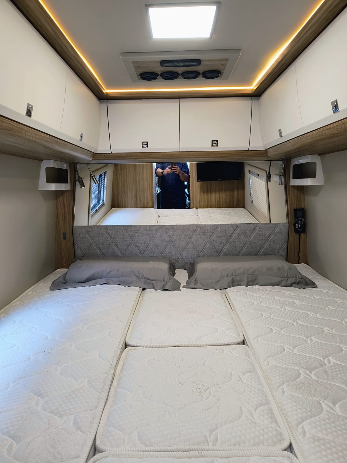 Motorhome Santo Inácio 7.3 ano 2025
