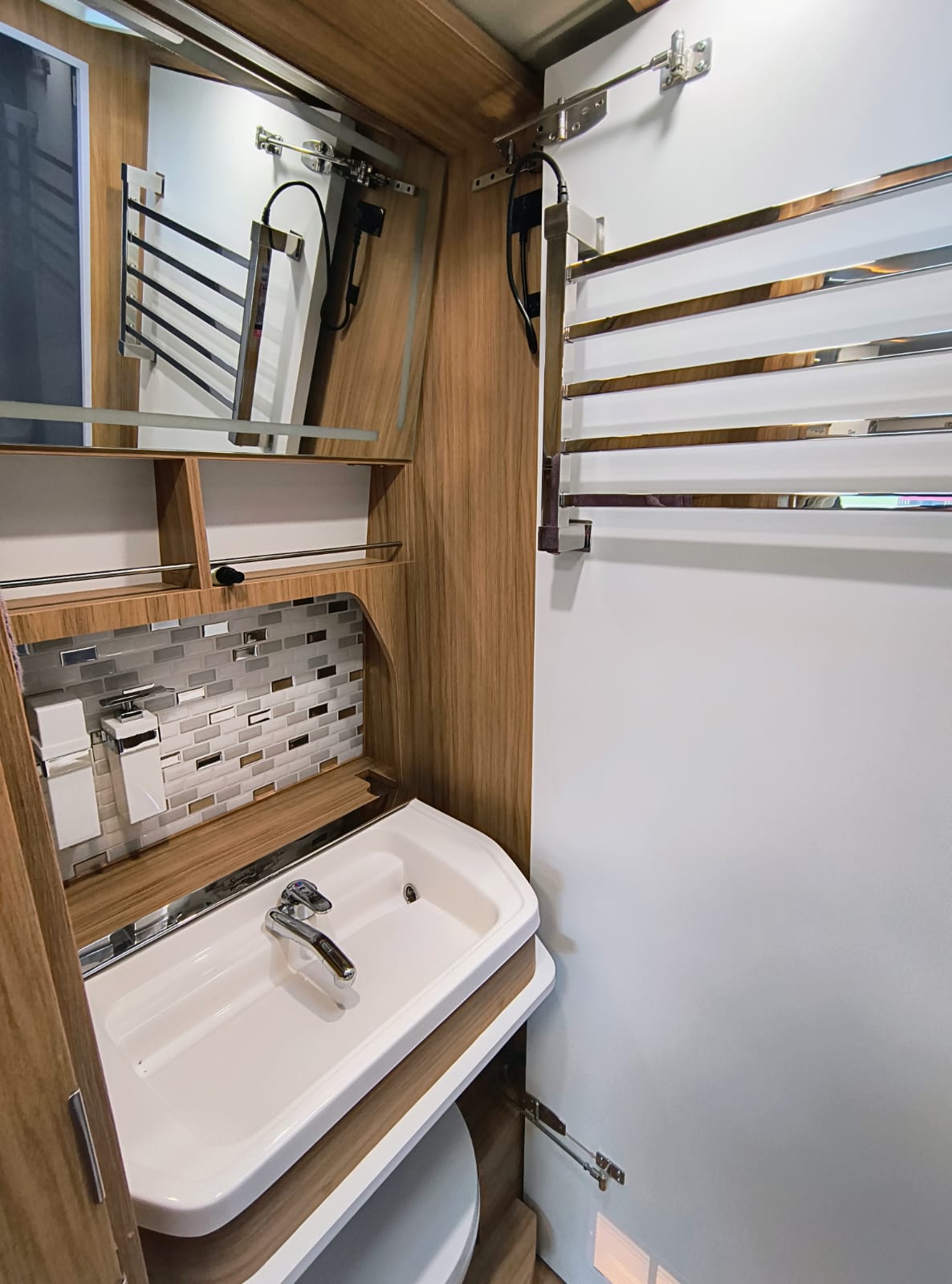 Motorhome Santo Inácio 7.3 ano 2025