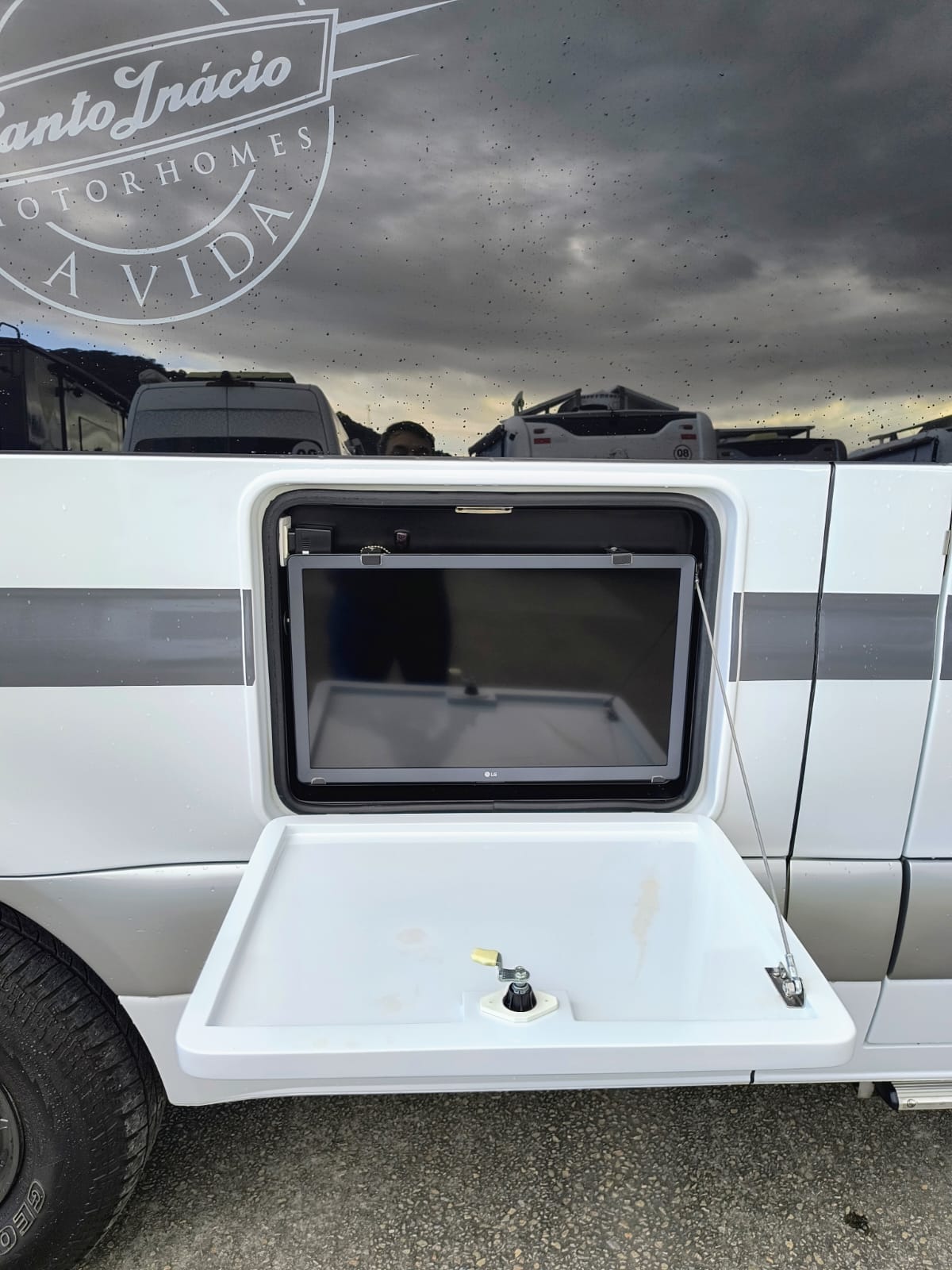 Motorhome Santo Inácio 6.9 - ano 2021